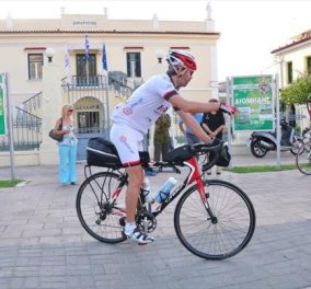 Good News: Από το Άργος με το ποδήλατο του και με αγάπη τρέχει από χθες 1.000 χλμ - Ο γύρος της Πελοποννήσου για να διαδώσει τις ορθοπεταλιές - Χειροκροτήστε τον Σπύρο Καρατζούλη! (φωτό) - Κυρίως Φωτογραφία - Gallery - Video
