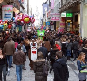 Ανοιχτά ή κλειστά τα καταστήματα τις Κυριακές, εσείς τι λέτε; Η λίστα των ωραρίων στις 27 της ΕΕ - Κυρίως Φωτογραφία - Gallery - Video