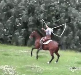 Smile: Ένα άλογο κάνει σκοινάκι ! Τεεέλειο ! - Κυρίως Φωτογραφία - Gallery - Video