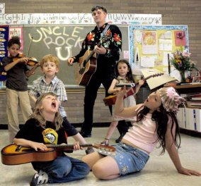 30 φορές πιο συνεργάσιμα και σίγουρα πιο έξυπνα τα παιδιά που ασχολούνται με τη μουσική!‏ - Κυρίως Φωτογραφία - Gallery - Video
