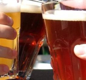 Η μπύρα κάνει κοιλιά; Ένα ποτάκι πριν τον ύπνο; 5 μύθοι για το ποτό  - Κυρίως Φωτογραφία - Gallery - Video