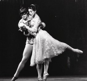 Ρούντολφ Νουρέγιεφ:​από το Μπαλέτο της Όπερας του Παρισιού στο Μπάντμιντο​ν - Κυρίως Φωτογραφία - Gallery - Video