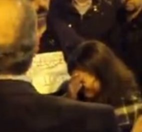 Το βίντεο της ημέρας - Tα δάκρυα μιας μαθήτριας που προκάλεσαν αμηχανία στον υφυπουργό Μεταφορών! (βίντεο)  - Κυρίως Φωτογραφία - Gallery - Video