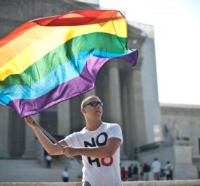 Το χιούμορ του Στέφανου Κασιμάτη ιδανικό για weekend άρθρο: Περί ομοφυλοφιλίας και Σεραφείμ, Καμμένου, Ολυμπιακού και απόψεων του Notis!