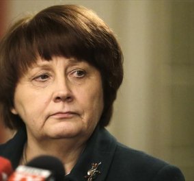 Για πρώτη φορά από σήμερα η Λετονία έχει γυναίκα πρωθυπουργό-Μοιάζει με τη Μέρκελ στο πιο...γεμάτο της ή ιδέα μου; - Κυρίως Φωτογραφία - Gallery - Video