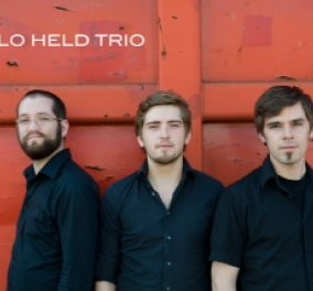 Ένα από τα πιο συναρπαστικά και αναγνωρισμένα τζαζ σύνολα της Γερμανίας,  το Pablo Held Jazz Trio, έρχεται στο Μέγαρο Μουσικής για μια εμφάνιση! - Κυρίως Φωτογραφία - Gallery - Video