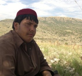 Story of the day: Ένα 15χρονο αγόρι από το Πακιστάν θυσιάστηκε για να σώσει τους συμμαθητές του από επίθεση αυτοκτονίας-Είδε τον καμικάζι με τα εκρηκτικά, όρμηξε πάνω του και βρήκε τραγικό τέλος - Κυρίως Φωτογραφία - Gallery - Video