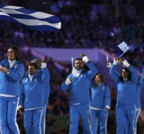 Δείτε την παρέλαση της ελληνικής αποστολής στην έναρξη των Χειμερινών Ολυμπιακών Αγώνων στο Σότσι, παρουσία του Κ. Παπούλια (βίντεο) - Κυρίως Φωτογραφία - Gallery - Video