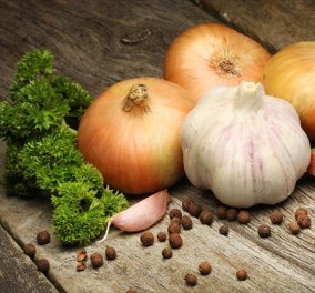 Κουνουπίδι, κρεμμύδι, σκόρδο,λευκά φασόλια και πατάτες:  Οι 5 λευκές τροφές με τα πολλά θρεπτικά συστατικά τους που πρέπει να έχουμε στο τραπέζι μας - Κυρίως Φωτογραφία - Gallery - Video
