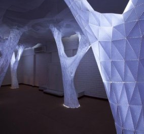 Το πιο προχώ design φωτιστικό που έχετε δει: Ένα ολόκληρο δάσος... εσωτερικού χώρου από χαρτί που λάμπει και δίνει φως στο σπίτι σας! (φωτό) - Κυρίως Φωτογραφία - Gallery - Video
