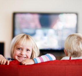 Προσοχή -  Η τηλεόραση δεν βοηθάει την ενίσχυση του λεξιλογίου στα παιδιά!  - Κυρίως Φωτογραφία - Gallery - Video
