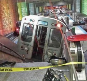 Τρομερό: Δείτε τη στιγμή του εκτροχιασμού του τρένου που...ανέβηκε στις κυλιόμενες σκάλες του μετρό του Σικάγο! (βίντεο) - Κυρίως Φωτογραφία - Gallery - Video