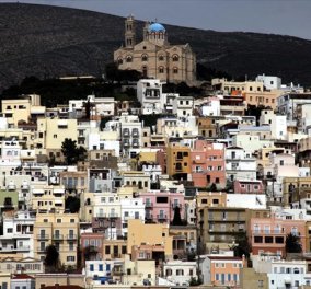 Σύρος η αρχοντική, η πρωτεύουσα των Κυκλάδων, η πανέμορφη, δύο μόλις ώρες μακριά από την Αθήνα μας καλεί να την ανακαλύψουμε! - Κυρίως Φωτογραφία - Gallery - Video