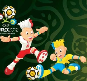 Η Εθνική Ελλάδας στην πρώτη σέντρα του Euro 2012!!