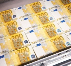 Die Welt: «Οι Έλληνες απέσυραν 2,5 δισ. καταθέσεις μόνο τον Δεκέμβριο» - Μόλις 200 εκ. είχαν «τραβηχθεί» τον Νοέμβρη!