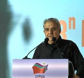 Αλέκος Φλαμπουράρης: Αυτός είναι ο νέος υπουργός Επικρατείας και «γκουρού» του Α. Τσίπρα - Γιατί ο Πρωθυπουργός, του «οφείλει» την προεδρία του ΣΥΡΙΖΑ;