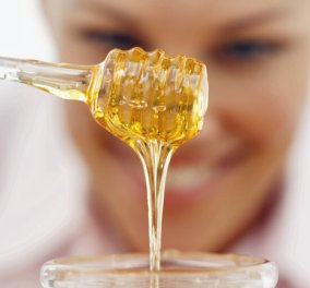 Ακτινίδια, ρόδα, σκόρδα & μέλι: Αυτές είναι οι top τροφές που θα σας κρατήσουν μακριά από τις αρρώστιες!