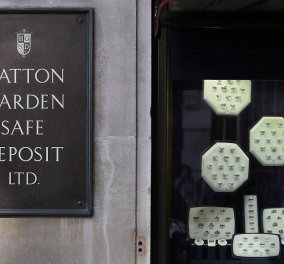 Το ριφιφί του αιώνα; Αμύθητη περιουσία άρπαξαν άγνωστοι από 300 χρηματοκιβώτια διαμαντοπωλών του Λονδίνου! (Φωτό - Βίντεο)