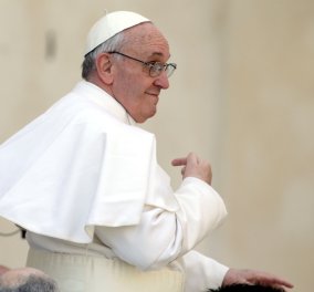 Ο Πάπας Φραγκίσκος εξομολογείται 2 χρόνια μετά την εκλογή του, τι του έχει λείψει πιο πολύ απ' όλα! Δεν έχει κι άδικο!