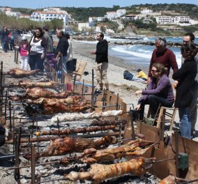 Με ήλιο και ζέστη το ψήσιμο του οβελία σε όλη τη χώρα - Στους 22 βαθμούς ο υδράργυρος!