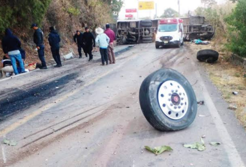 Τραγωδία στο Μεξικό: Τουλάχιστον 14 νεκροί σε ανατροπή λεωφορείου - Σοκάρουν οι φωτό και τα βίντεο
