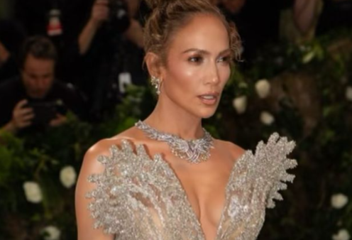 Jennifer Lopez: Δείτε το βίντεο με την αγενή αντίδραση της τραγουδίστριας σε δημοσιογράφο - «Το βλέμμα της είναι τρελό» (φωτό)