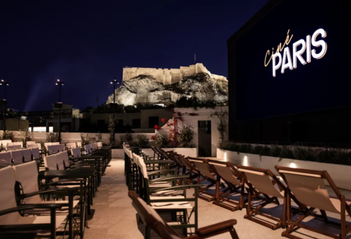 Good news: Το ιστορικό Cine Paris ανοίγει ξανά τις πόρτες του στην Πλάκα & στην καρδιά της Αθήνας - Μαγική η θέα της Ακρόπολης - Ανακαινισμένος πλήρως (φωτό)