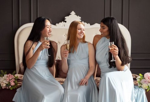 Καλεσμένες σε γάμο; Το eirinika προτείνει τα πιο ρομαντικά maxi & midi φορέματα για να κλέψετε τις εντυπώσεις (φωτό)