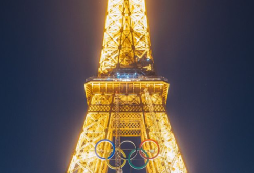 Παρίσι 2024: Οι εμβληματικές φωτογραφίες από τον Πύργο του Άιφελ – Όλο το παρασκήνιο από την προετοιμασία των Ολυμπιακών Αγώνων 