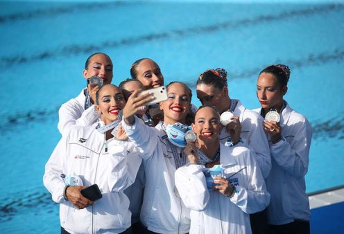 Καλλιτεχνική Κολύμβηση: Ασημένιο μετάλλιο για τα κορίτσια της ελληνικής αποστολής! Συγχαρητήρια και στις 8 topwomen! (βίντεο)