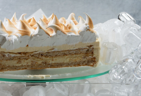 Στέλιος Παρλιάρος: Σεμιφρέντο Grand Marnier - Τις ζεστές καλοκαιρινές μέρες δεν υπάρχει τίποτα πιο ωραίο από αυτήν την απολαυστική τούρτα !