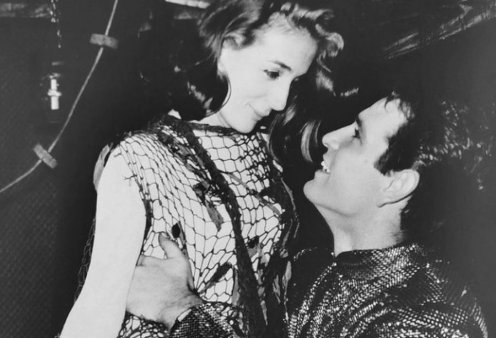 Vintage pic: Ο ακαταμάχητος γόης Νίκος Κούρκουλος με την Έλλη Λαμπέτη - Η ερωτική χημεία των δύο ηθοποιών δεν κρύβεται