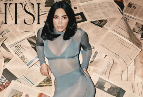 Kim Kardashian: Ποζάρει με τα SKIMS της – To εβένινο μακρύ καρέ μαλλί δια χειρός Δημήτρη Γιαννέτου (φωτό) 