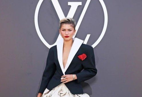 Louis Vuitton: Λαμπερό το front row της επίδειξης μόδας στο Παρίσι - Zendaya, Cate Blanchett, Ana de Armas πιο κούκλες από ποτέ! (φωτό-βίντεο)