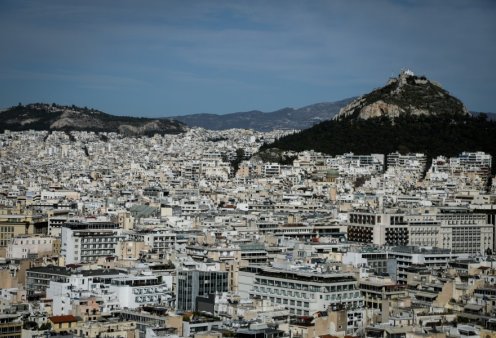 «Αναβαθμίζω το Σπίτι»: Πως θα λάβετε άτοκο δάνειο έως 25.000 ευρώ, ποιες οι δαπάνες που χρηματοδοτούνται - Από σήμερα οι αιτήσεις στις τράπεζες (βίντεο)