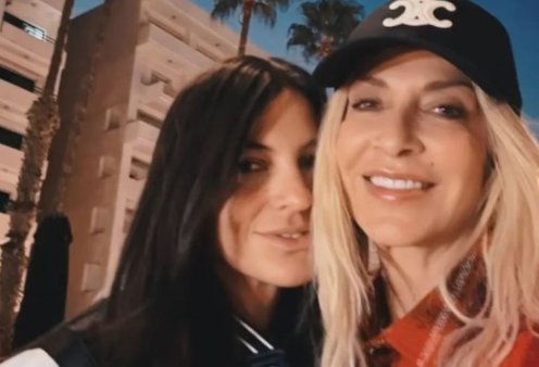 Besties! Άννα Βίσση & Δήμητρα Κούστα στην Κύπρο - Η selfie στην παραλία Φοινικούδες 