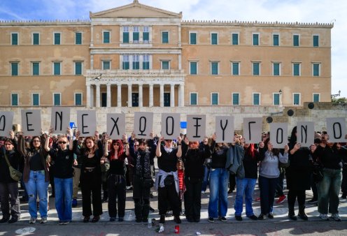 Δημήτρης Καμπουράκης: Ο Μητσοτάκης δεν τους κάνει, ο Ανδρουλάκης τους φαίνεται λίγος, με τον Φάμελο γελάνε..., τον Κασσελάκη τον ξέχασαν, με τον Τσίπρα φτύνουν στο κόρφο τους