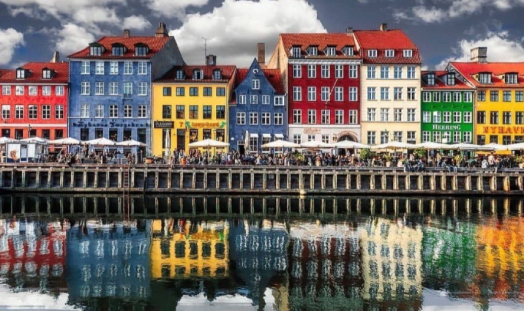 Φωτογραφία ημέρας: Reflection on the Water from Copenhagen/ @fubiz