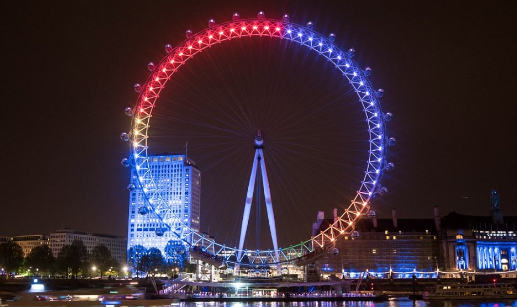 8/5/15: Φαντασμαγορικό το London Eye με φωταψίες στα χρώματα των 5 κομμάτων των Βρετανικών Εκλογών!
