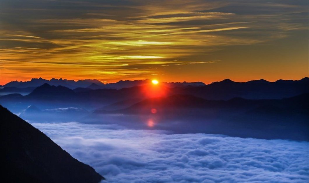 Ανατολή του ήλιου στην Αυστρία - Picture: REUTERS / DOMINIC EBENBICHLER