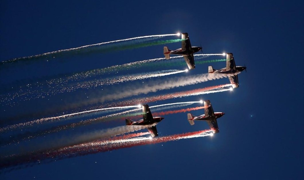 Εκπληκτική φωτό από αεροπορικές επιδείξεις στη Μάλτα - REUTERS / DARRIN ZAMMIT LUPI