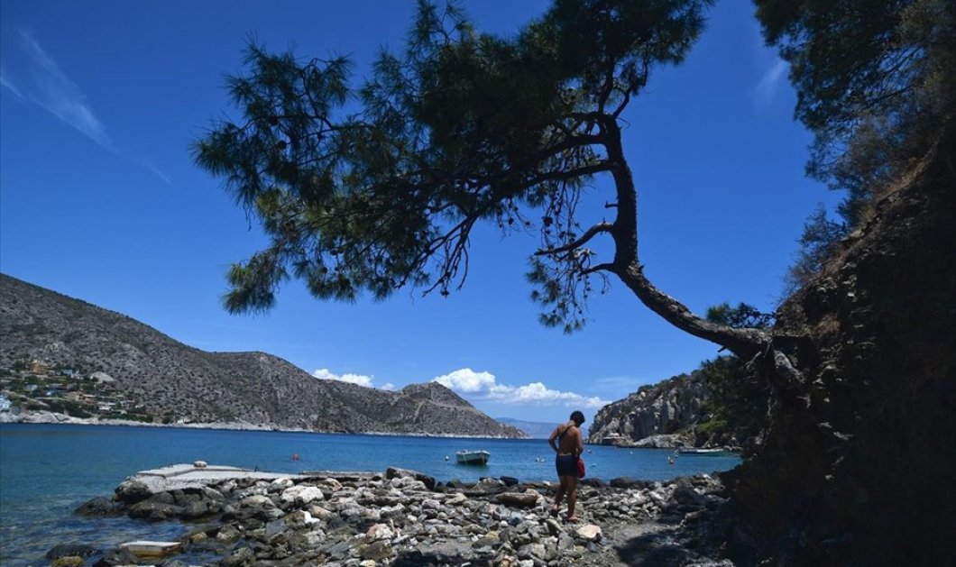 Καλοκαιρινό στιγμιότυπο από την περιοχή Κακή Βίγλα στη Σαλαμίνα - Picture: INTIME NEWS / ΧΑΛΚΙΟΠΟΥΛΟΣ ΝΙΚΟΣ