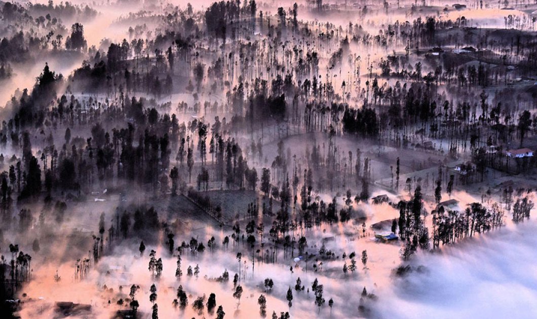 Παραμυθένιο το σκηνικό στην Ινδονησία - Picture: boredpanda 