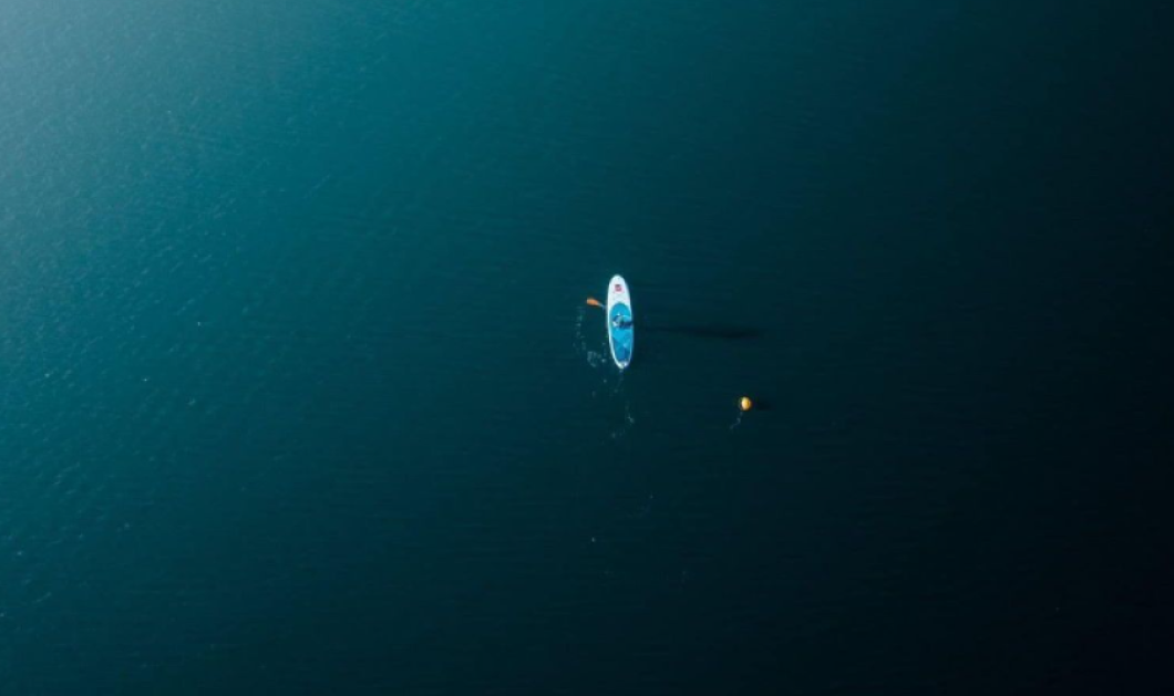 Φωτογραφία Ημέρας: Lonely in the Ocean  by Manfred Teh / instagram- fubiz