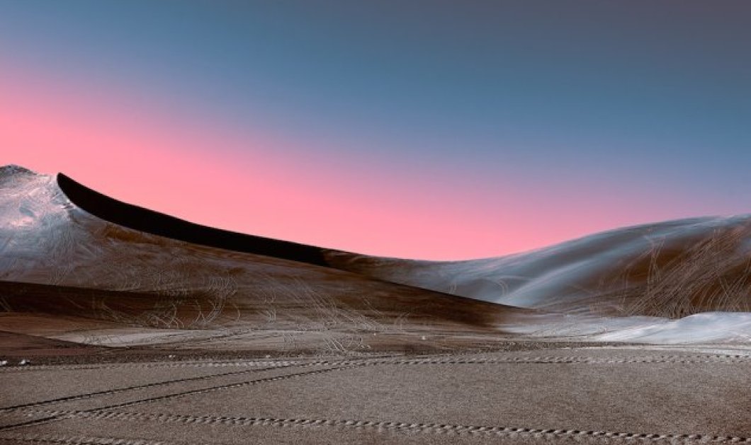 H μαγευτική σεληνιακή έρημος Neon Desert/ Picture: Stefano Gardel