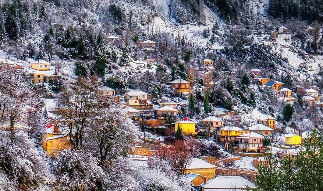 Φωτό ημέρας: Το χιονισμένο σκηνικό στα Τζουμέρκα είναι όνειρο/ Photo: @vagelis_giotopoulos/ instagram