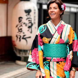 Πανέμορφη γκέισα η Μαρίνα Βερνίκου: Η πολυταξιδεμένη πολυπράγμων φωτογράφος & επιχειρηματίας στην Ιαπωνία - Το συγκλονιστικό κιμονό (φωτό)