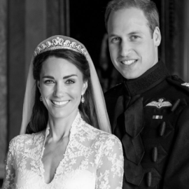 Πριγκίπισσα Κέιτ –Πρίγκιπας Ουίλιαμ: H τρυφερή ανάρτηση για την 13η επέτειο του γάμου τους – Χαμός στα σχόλια για την ασπρόμαυρη φωτογραφία, δεν άρεσε στους royal fans 