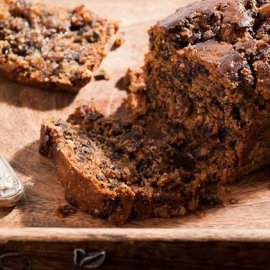 Αργυρώ Μπαρμπαρίγου: Νηστίσιμο κέικ σοκολάτας - Μπορείτε να προσθέσετε ξηρούς καρπούς για ένα πιο γευστικό αποτέλεσμα !