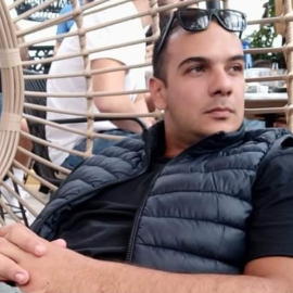 Πως σκοτώθηκε ο 31χρονος αστυνομικός στο Πασαλιμάνι: Έκανε μεροκάματο για να συμπληρώσει τον μισθό του - Σε σοκ ο πατέρα του - Συνελήφθη ο εργολάβος (βίντεο)